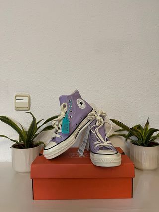 Converse Moradas Talla 40