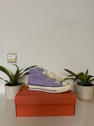 Converse Moradas Talla 40