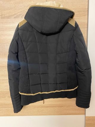 Piumino donna nero con cappuccio taglia 40 italian