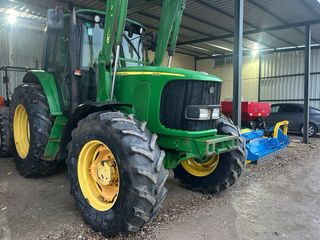 Tractor John Deere 6820 con pala
