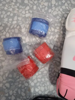 Lote Boxeo Guantes, Cuerda y Vendas