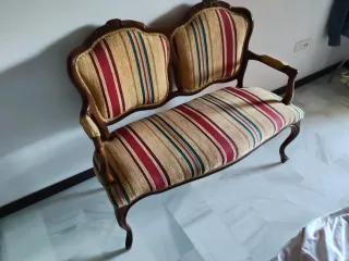 Lámpara de mesa trípode y mesa auxiliar