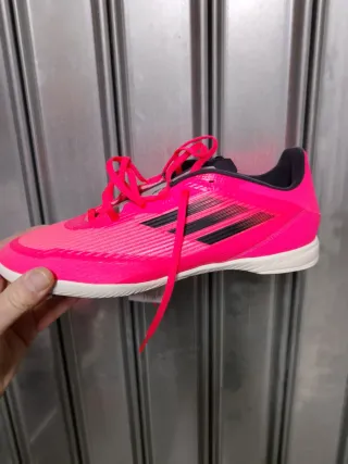 Scarpe calcetto Adidas rosa n.46