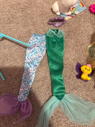 Barbie e accessori da gioco