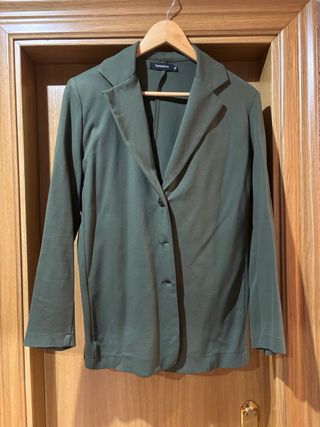 Americana verde talla M