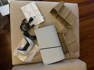 PlayStation 5 NUEVA-GARANTÍA