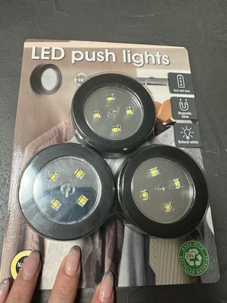 Luci LED adesive magnetiche (3 pezzi)