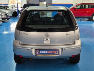 Opel Corsa Enjoy 1.2 16v