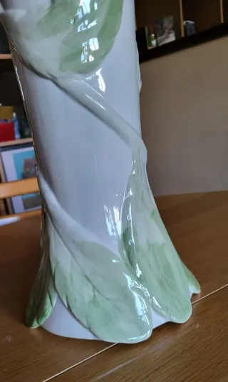 Paragüero de cerámica blanco y verde