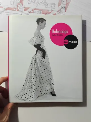 BALENCIAGA Lesley Ellis Miller