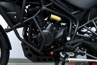 TRIUMPH TIGER 800 XC -A2-