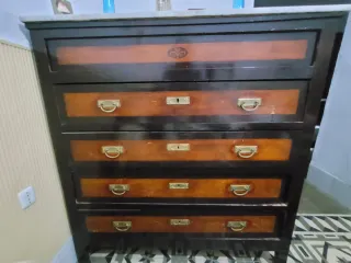 Cómoda Antigua Madera y Mármol