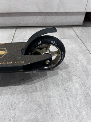 Patinete KRF AGR 300 Class