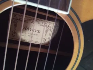 Guitarra Electro-Acústica Álvarez RD27 CE