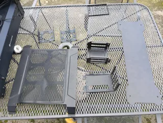 Case PC Rajintek Iris Evo Nero pezzi mancanti