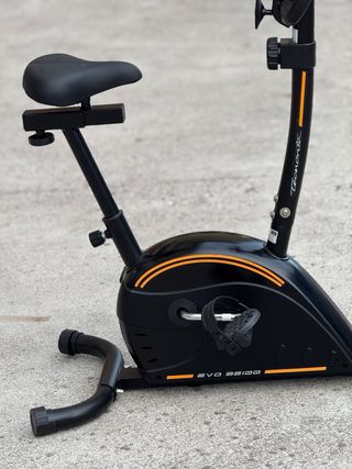 Bicicleta Estática BH EVO B2100