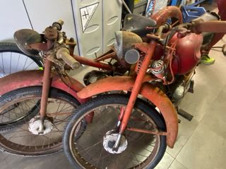 3 Moto Guzzi Cardellino