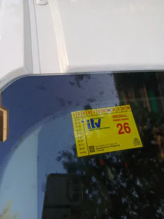 Ford E-Transit Courier 2019