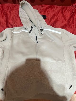 Sudadera The North Face polar capucha beige