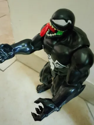 Action Figure Venom Marvel