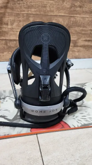 Tabla Snowboard DC 151 + Fijaciones Rome SDS