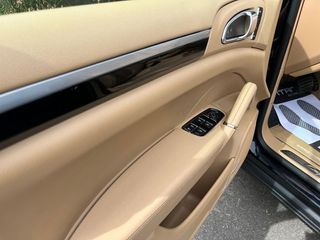 Porsche Cayenne Diesel Platinum Edition