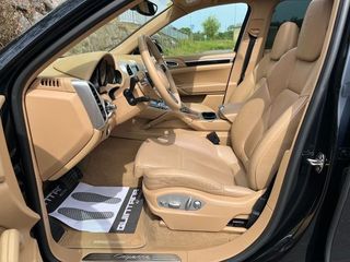 Porsche Cayenne Diesel Platinum Edition