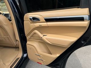 Porsche Cayenne Diesel Platinum Edition