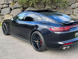 Porsche Panamera DIESEL SPORT-DESGIN V8 421CV