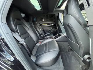 Porsche Panamera DIESEL SPORT-DESGIN V8 421CV