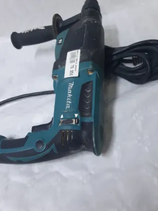 Taladro percutor Makita