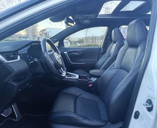 Toyota RAV4 220h Techo Panoramico + Bola Remolque