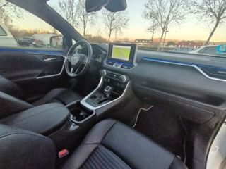 Toyota RAV4 220h Techo Panoramico + Bola Remolque