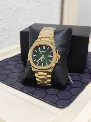 Reloj MEGIR Hombre Dorado y Verde