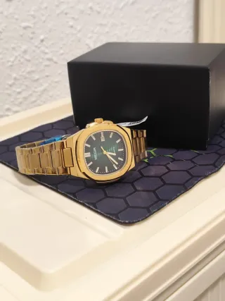 Reloj MEGIR Hombre Dorado y Verde