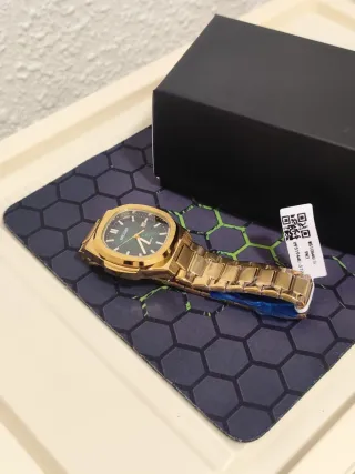 Reloj MEGIR Hombre Dorado y Verde