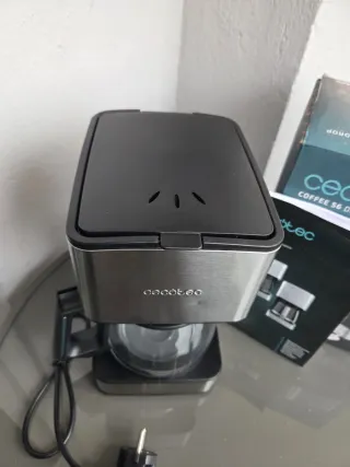 Cafetera Cecotec Cumbia 56 Drop nueva