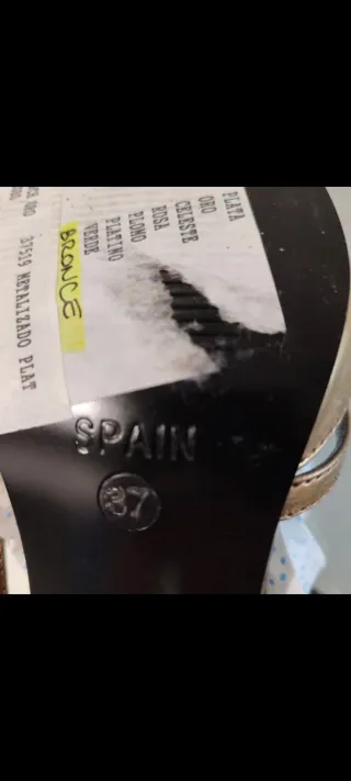 Zapatos joya,stilettos color bronce con pedrería