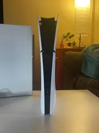 COMO NUEVA PS5 Slim con caja