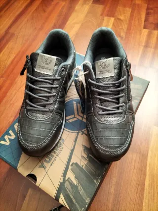 Zapatillas Yumas Talla 37 Mujer Nuevas