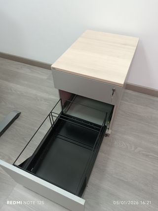 Mesa de reuniones 2x1 m