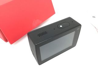 camara ultracompacta yi yas