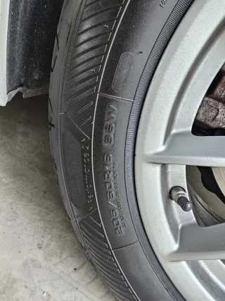 Llantas + Neumáticos BMW 16