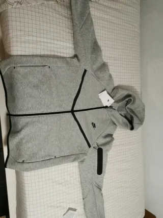 Chándal Nike Tech Nicolás Maduro