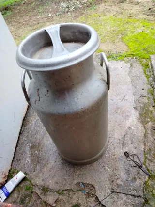Cantará de leche 40 litros
