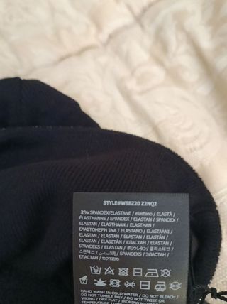 Cappello Guess nero con strass