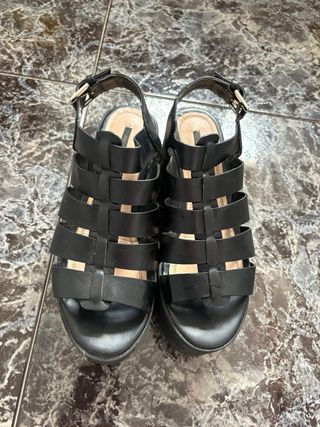 Sandalias