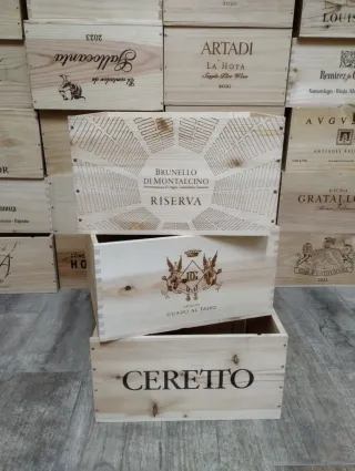 3 Cajas de madera almacenaje y expositores