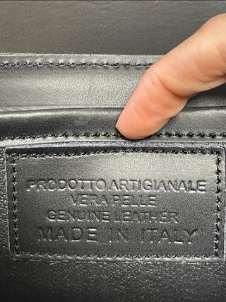 Nuova Pochette vera pelle Made in Italy nero/oro