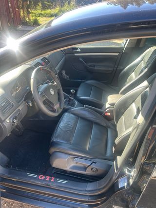 Volkswagen Golf 2005